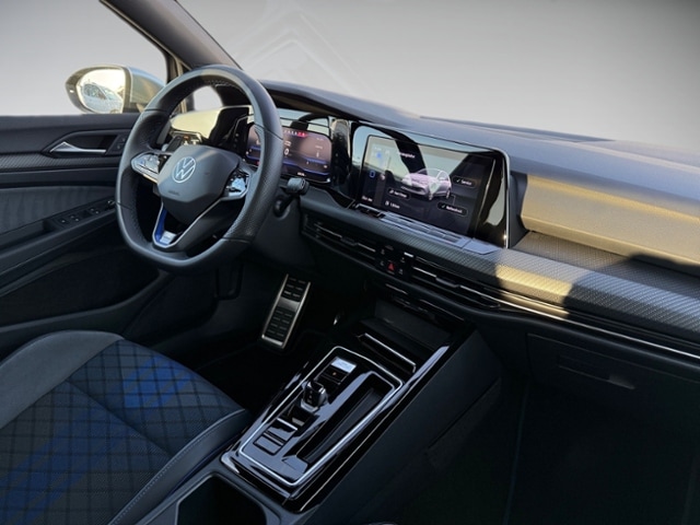 Volkswagen Golf 2.0 TSI Golf VIII