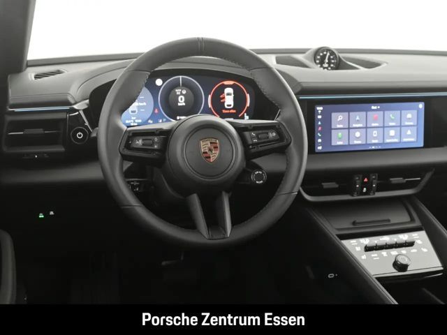 Porsche Macan 4