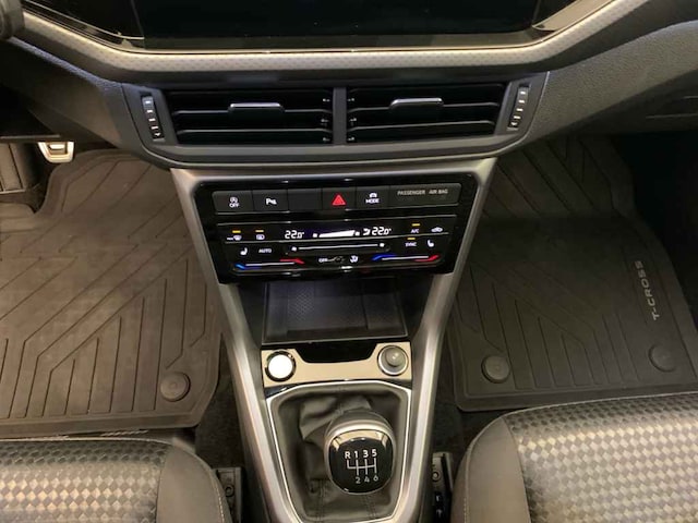 Volkswagen T-Cross T-Cross Active 1,0 TSI *NAV*ACC*SHZ*PDC*ALU16*