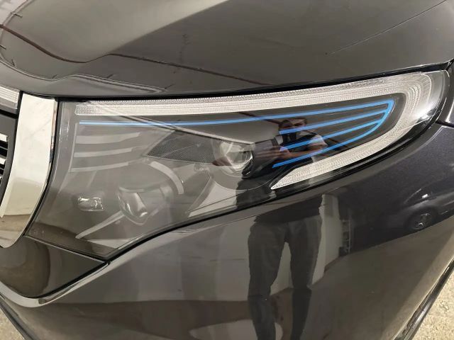 Mercedes-Benz EQC 400 4MATIC