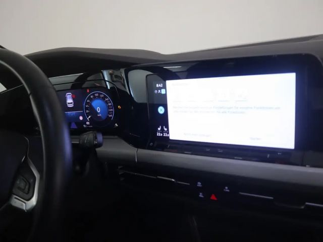 Volkswagen Golf DSG Life