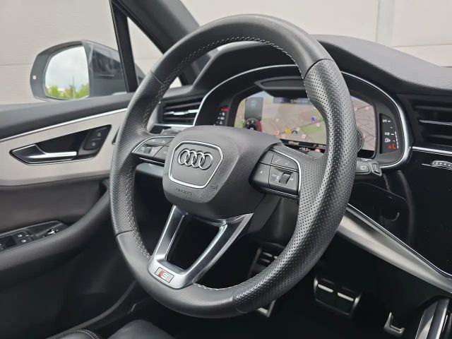 Audi Q7 50 TDI Quattro S-Line