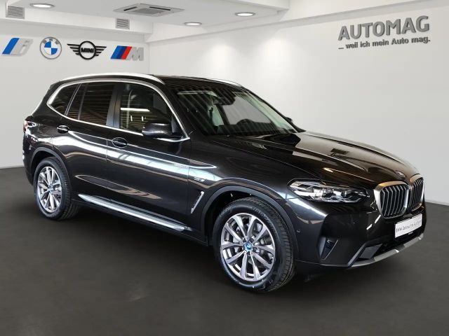 BMW X3 xDrive30e