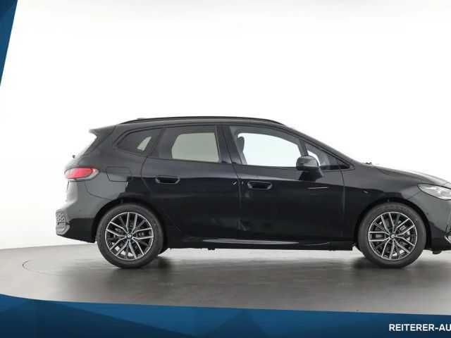 BMW 223 223i M-Sport Sedan xDrive