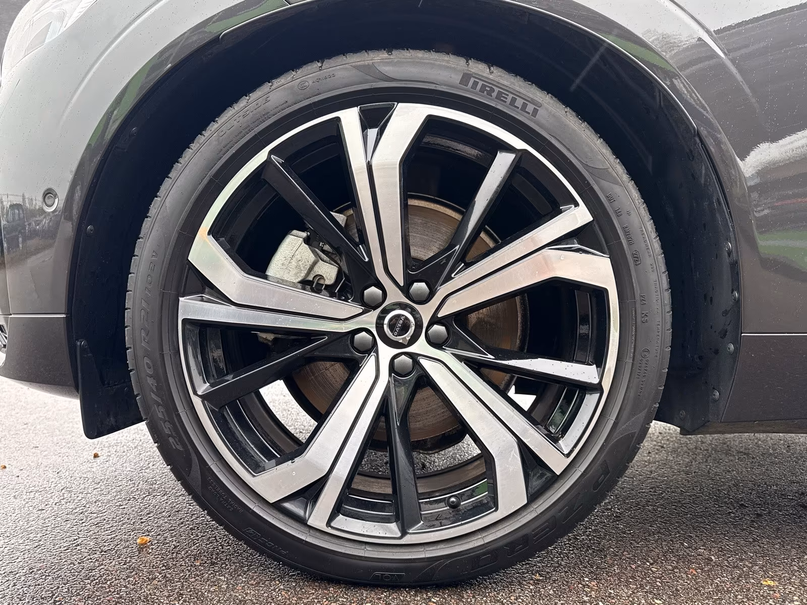 Volvo XC60 AWD Dark Plus T8