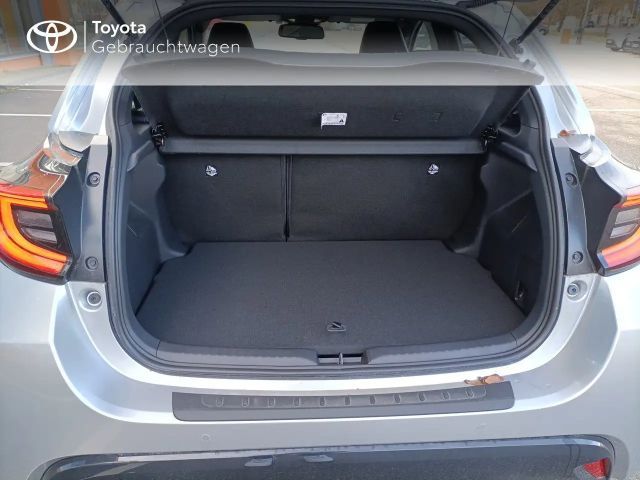 Toyota Yaris Hatchback Hybride Style
