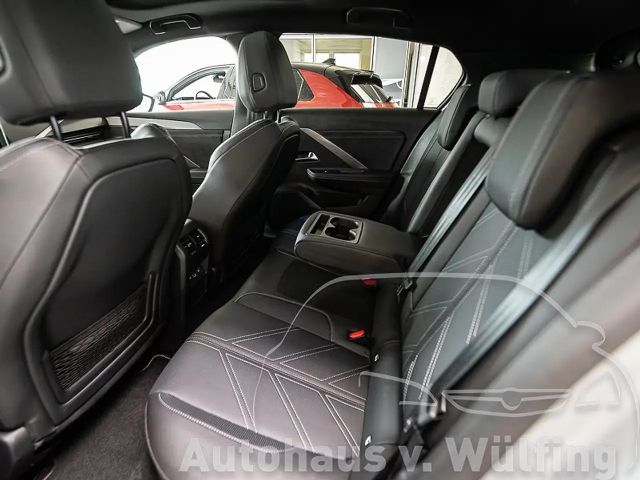 Opel Astra Hybrid Innovation Ultimate