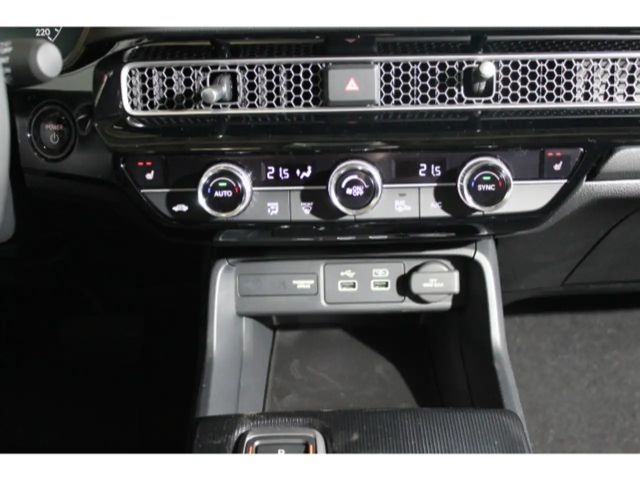 Honda Civic Elegance e:HEV