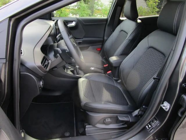 Ford Puma EcoBoost Titanium