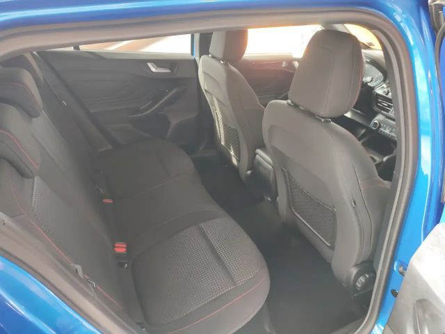 Ford Focus EcoBoost ST Line Wagon