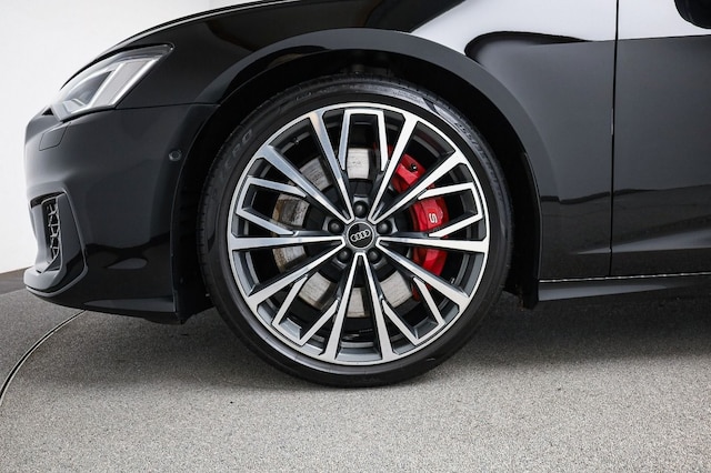 Audi S6 Quattro Sedan