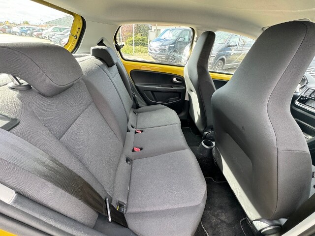 Volkswagen up! Move Move up!