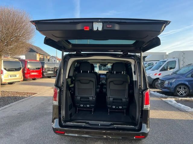 Mercedes-Benz V 220 Style