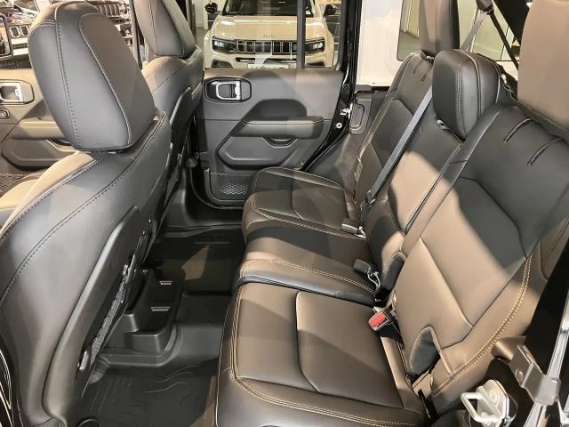 Jeep Wrangler 4x4 Sahara