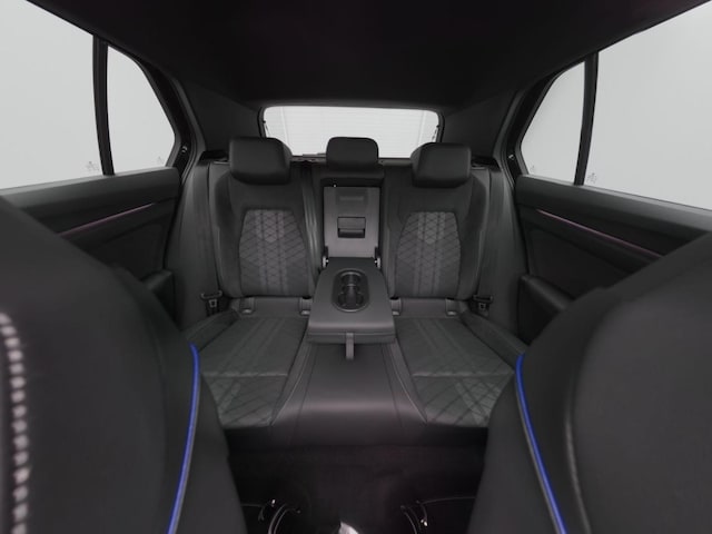 Volkswagen Golf 1.5 eTSI IQ.Drive R-Line