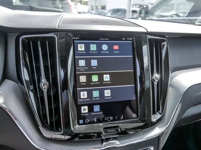 Volvo XC60 AWD Dark Plus