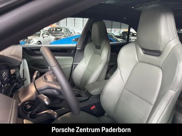 Porsche Macan InnoDrive Head-Up BOSE Luftfederung 22-Zoll