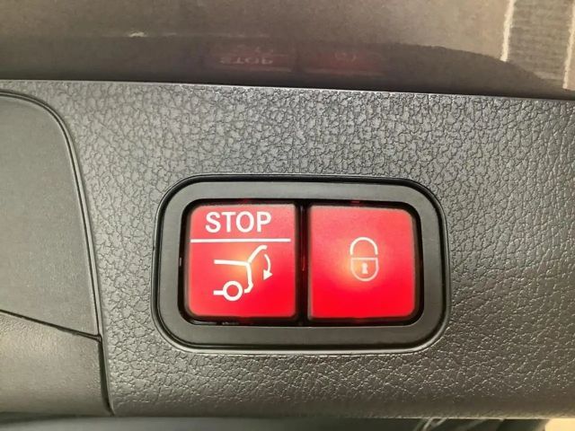 Mercedes-Benz GLB 220 4MATIC AMG Line