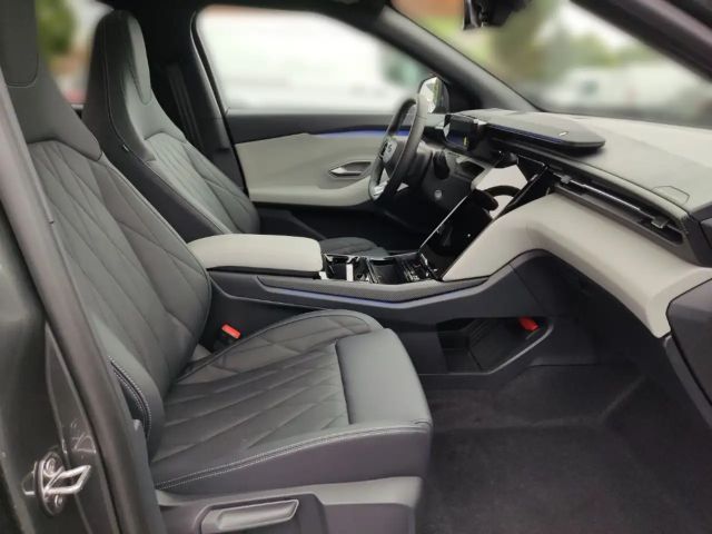 Ford Explorer Premium RWD