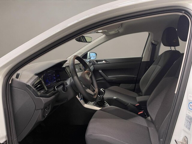 Volkswagen Polo VI 1.0 Kam. Navi Virtual DynLicht LED