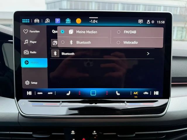 Volkswagen Golf DSG Life Variant