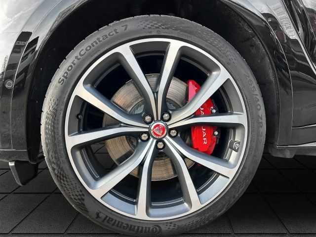 Jaguar F-Pace AWD SVR