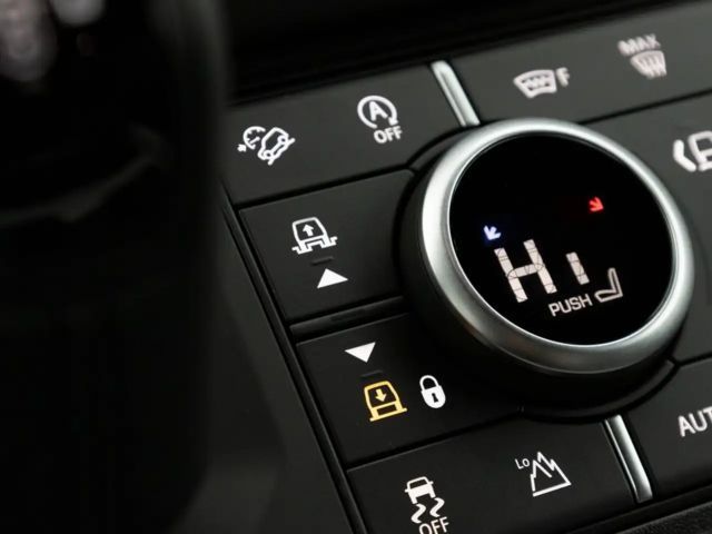 Land Rover Defender 110 D200 Dynamic SE