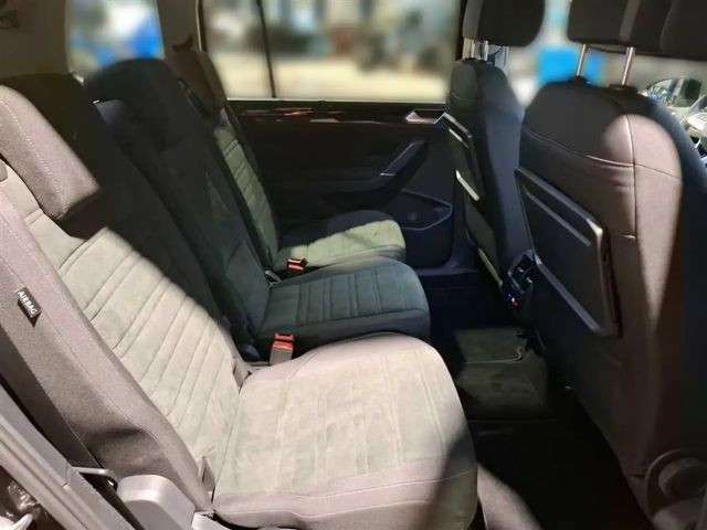 Volkswagen Touran 2.0 TDI DSG Highline
