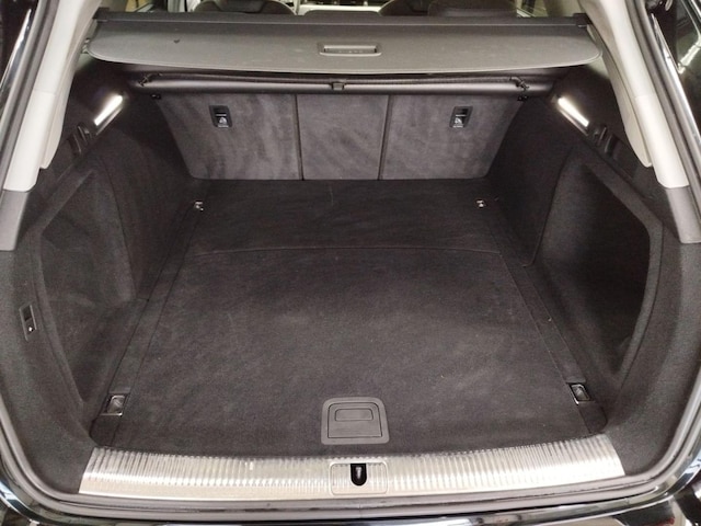 Audi A4 35 TFSI Avant S-Tronic