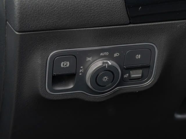 Mercedes-Benz B 200 Progressive