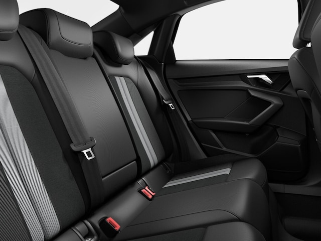 Audi A3 30 TFSI S-Tronic Sedan