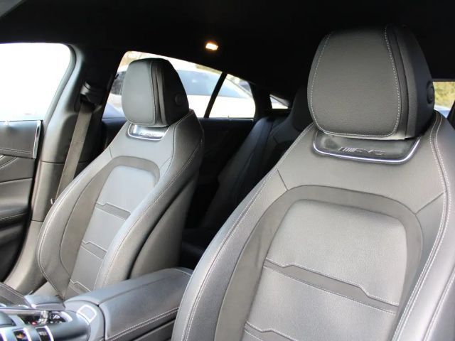 Mercedes-Benz AMG GT 43 Coupé