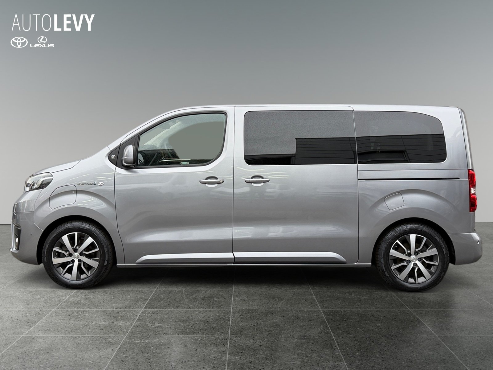 Toyota Proace Verso EV L1 Plus Team D