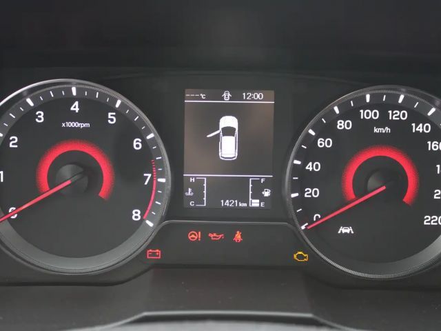 SsangYong Tivoli 2WD Quartz