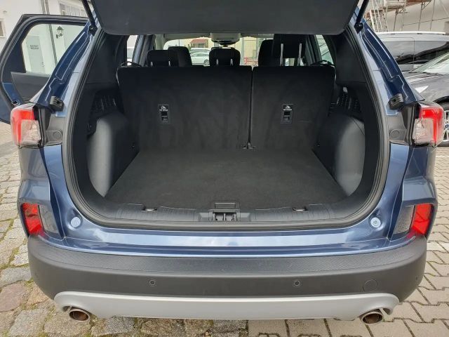 Ford Kuga Cool & Connect