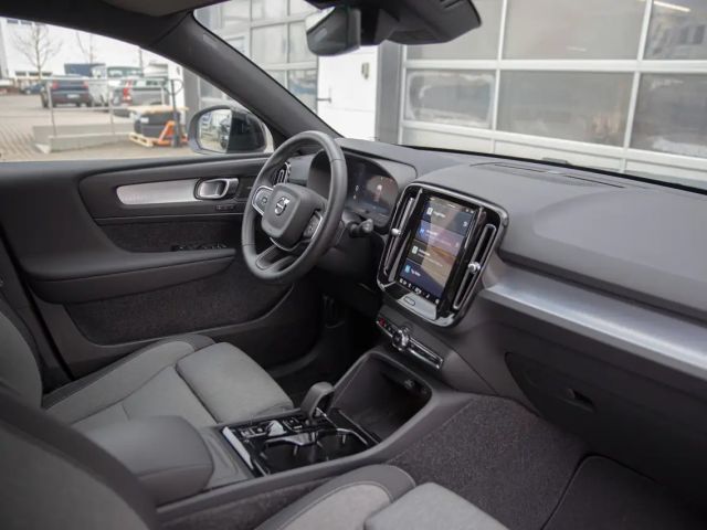 Volvo XC40 Business Dark Plus