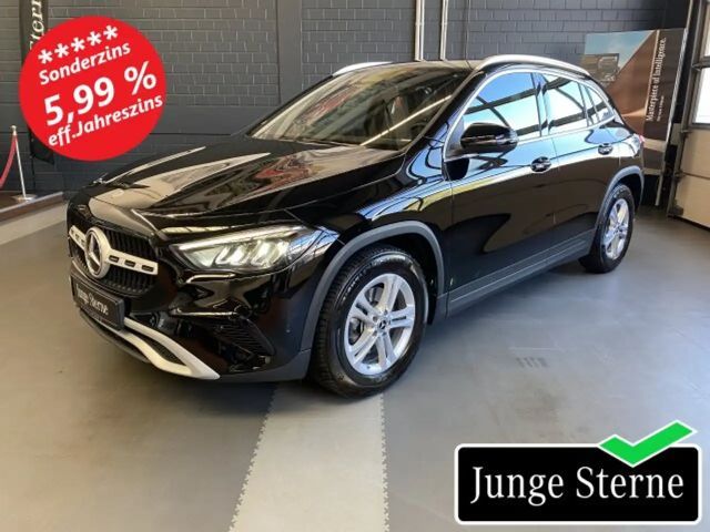Mercedes-Benz GLA 200 Progressive