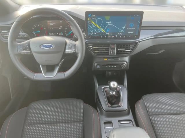 Ford Focus EcoBoost ST Line