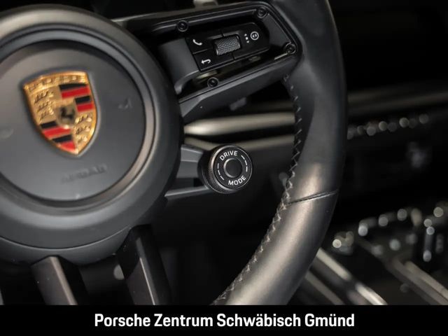 Porsche 911 992 Carrera Coupé