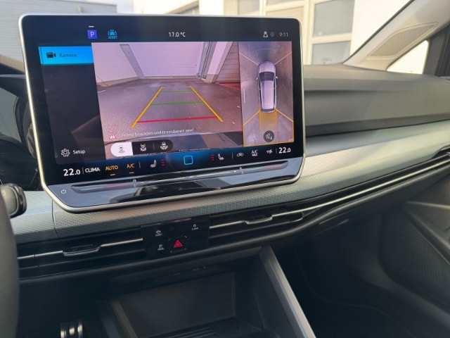 Volkswagen Golf 1.5 eTSI DSG Variant