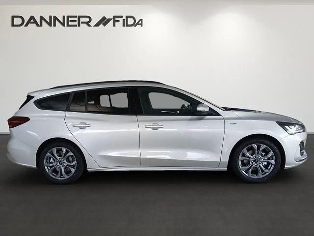 Ford Focus EcoBoost ST Line Wagon