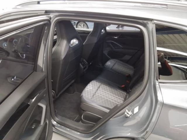 Volkswagen Tiguan 2.0 TDI DSG R-Line