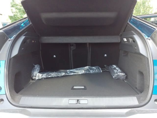 Peugeot 3008 Navi digitales Cockpit LED  Apple CarPlay