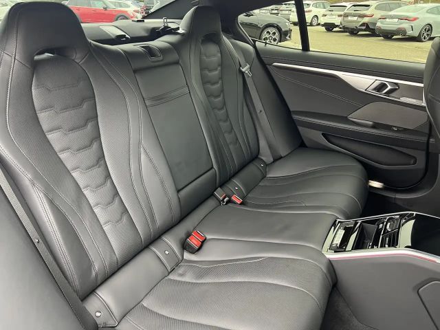 BMW M850 Coupé Gran Coupé xDrive