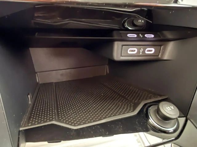 Volkswagen T-Roc DSG Life