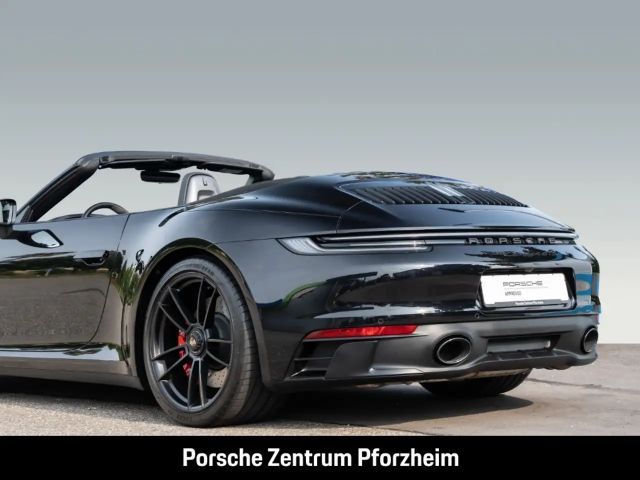 Porsche 992 4 Cabrio Carrera GTS