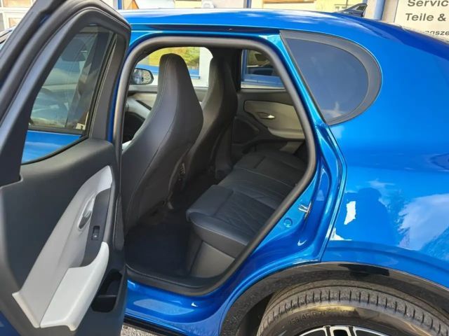 Ford Capri Extended range Premium