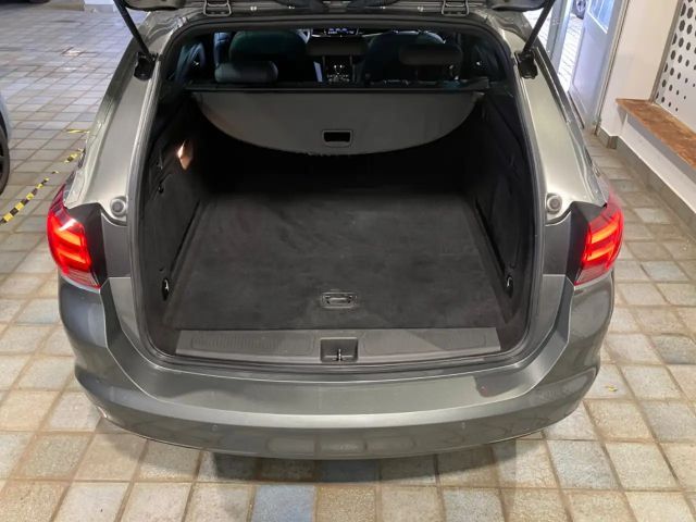 Opel Astra 1.2 Turbo Sports Tourer