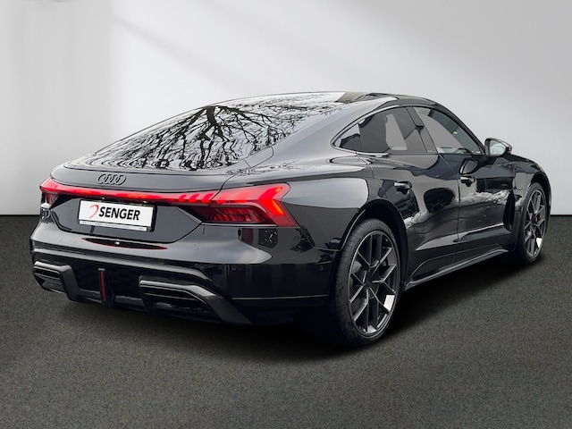 Audi RS e-tron GT Performance Quattro