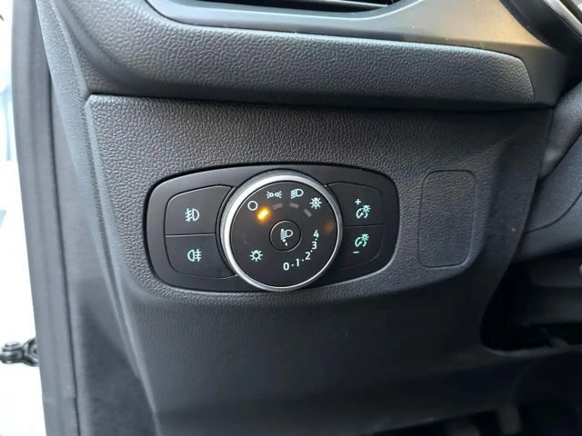 Ford Focus Cool & Connect Wagon